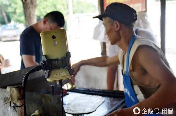 黄琴大叔最新爆料视频,揭秘娱乐圈惊人内幕！
